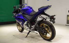 YAMAHA YZF-R125