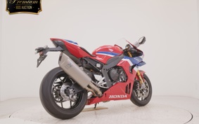 HONDA CBR1000RR RSP 2026 SC82