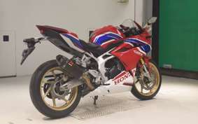 HONDA CBR250RR A MC51