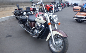HONDA SHADOW 750 1998 RC44