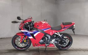 HONDA CBR600RR PC40
