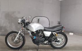 YAMAHA SR400 2004 RH01J
