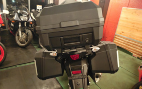 SUZUKI STROM 250 DS11A