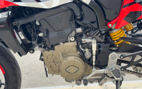 DUCATI HYPERMOTARD 2024 4B00