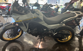 HONDA XL750 TRANSALP  2026 RD16