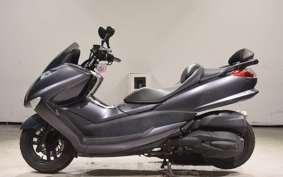 YAMAHA MAJESTY 250 Gen.4