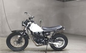 YAMAHA TW225 DG09J