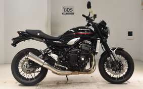 KAWASAKI Z900RS 2025 ZR900K