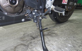 SUZUKI GIXXER 250 SF 2004 ED22B