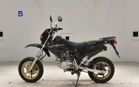 HONDA XR100 MOTARD
