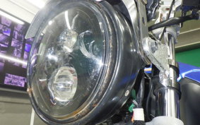 SUZUKI GSR250