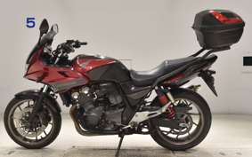 HONDA CB400 SUPER BOLDOR A 2015 NC42