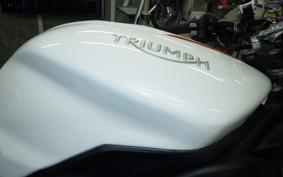 TRIUMPH STREET TRIPLE RS 2019