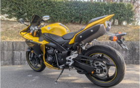 YAMAHA YZF-R1 2010 RN23