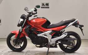 SUZUKI GLADIUS 2010 VK58A