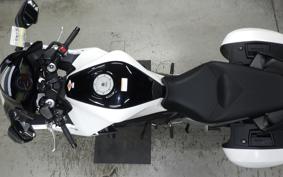 HONDA VFR1200F 2010 SC63