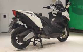 APRILIA SRV850 2017