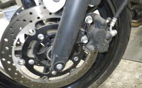 SUZUKI ｸﾞﾗﾃﾞｨｳｽ650 2013