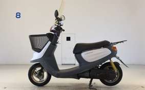 YAMAHA JOG POCHE SA08J