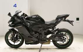 KAWASAKI ZX-25R 2024 ZX250E