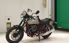 MOTO GUZZI V7 RACER 2 2018