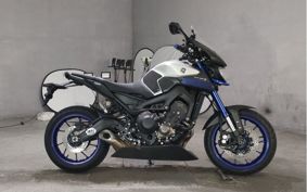 YAMAHA MT-09 RN34J
