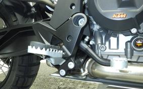 KTM 890 ADVENTURE	 2026