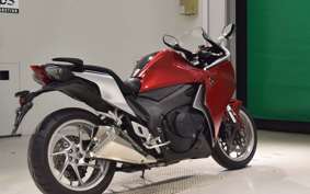 HONDA VFR1200F 2010 SC63