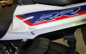 BMW S1000RR 2016