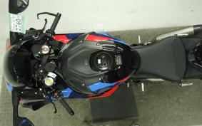 BMW M1000RR 2025