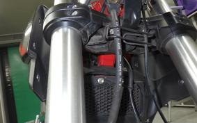BENELLI TNT125
