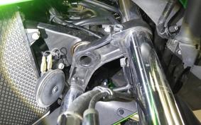 KAWASAKI VERSYS X250Aﾂｱﾗｰ 1983 LE250D