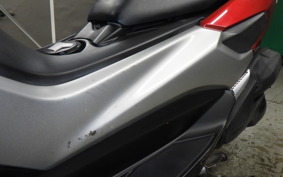 YAMAHA N-MAX SE86J