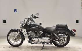 YAMAHA DRAGSTAR 250 VG02J