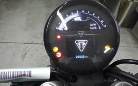 TRIUMPH TRIDENT 660 2023