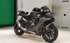 YAMAHA YZF-R1 2019