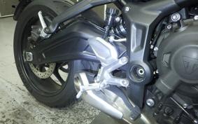 TRIUMPH TRIDENT 660 2022