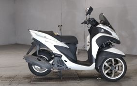 YAMAHA TRICITY 125 SE82J