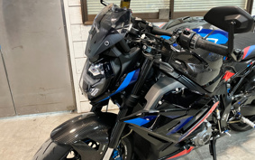 BMW M1000R 2023 0E81