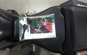 HONDA CB650R 2025 RH17