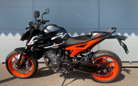 KTM 890 DUKE GP 2024 TU940