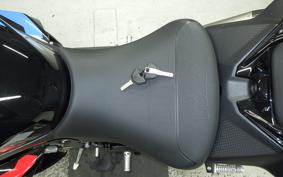 BMW M1000RRMコンペディショ 2025