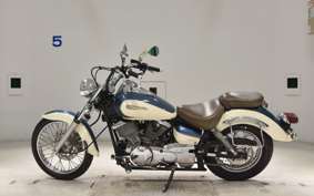 YAMAHA DRAGSTAR 250 VG05J