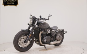 TRIUMPH BONNEVILLE BOBBER 2022