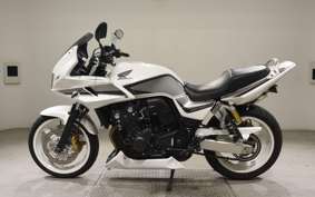 HONDA CB400 SUPER BOLDOR VTEC 2012 NC42
