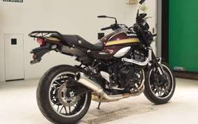 KAWASAKI Z900RS 2025 ZR900K