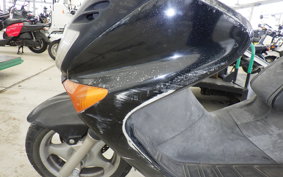 YAMAHA MAJESTY 125