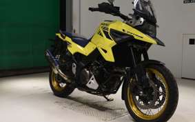 SUZUKI Vｽﾄﾛｰﾑ1050XT 2020