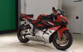 HONDA CBR1000RR 2005 SC57
