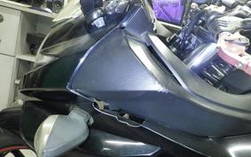 SUZUKI GSX250R 2025